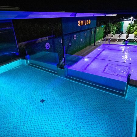 Hotel Smile Kobuleti Exteriér fotografie