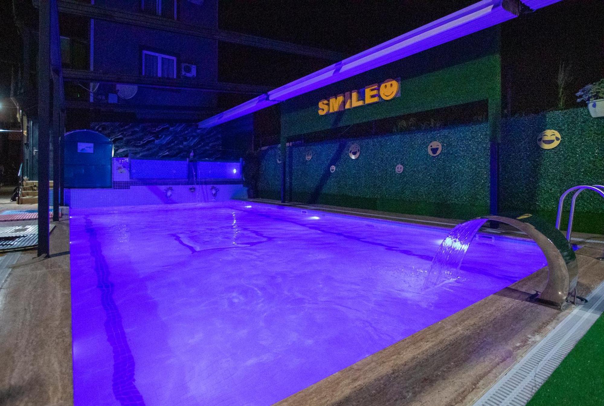 Hotel Smile Kobuleti Exteriér fotografie